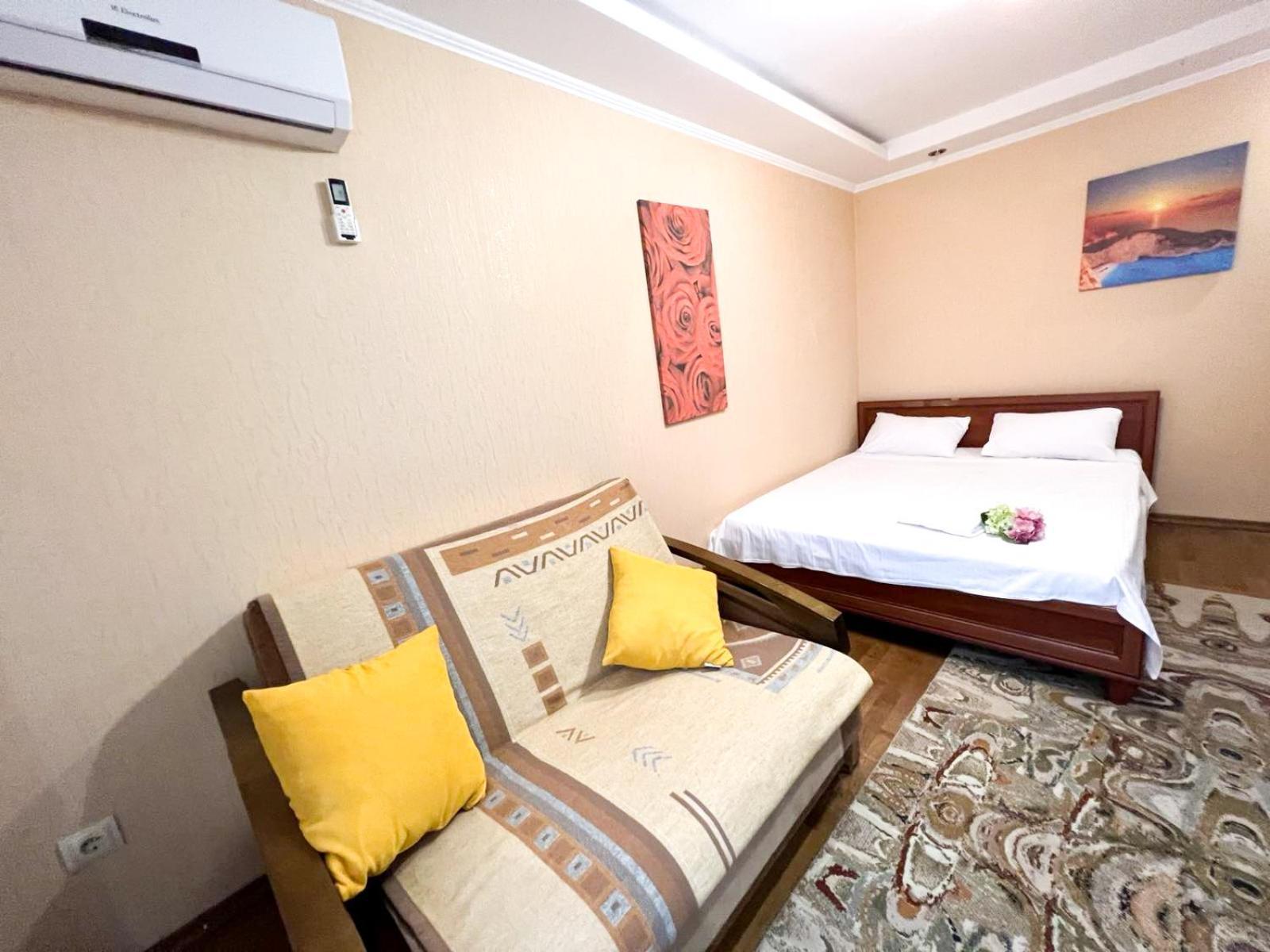 Apartments On Pechersk Kiev Dış mekan fotoğraf