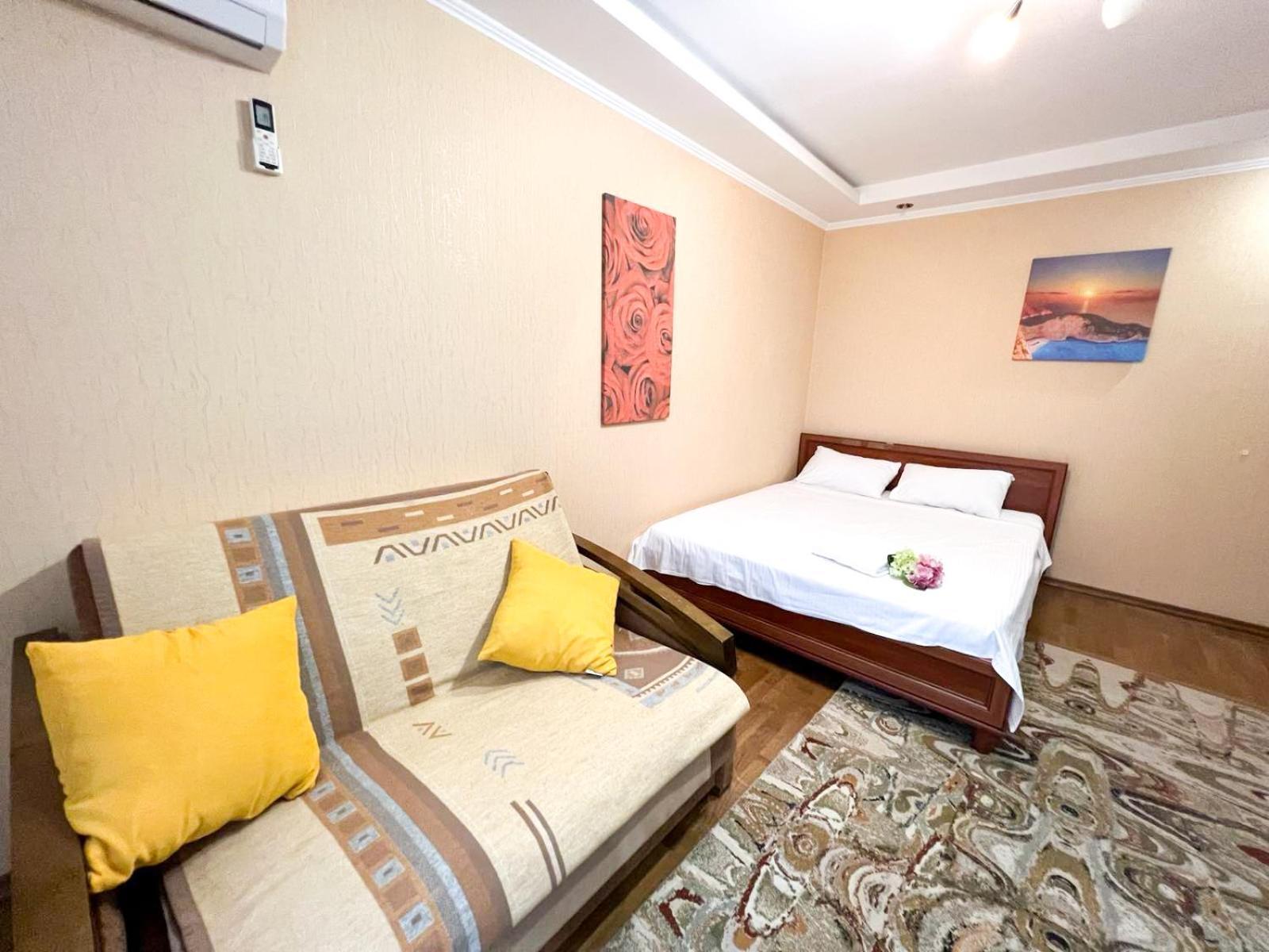 Apartments On Pechersk Kiev Dış mekan fotoğraf